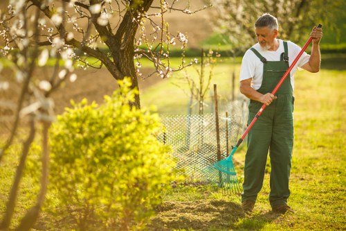 Visual reference for screen-reader-friendly landscaping information